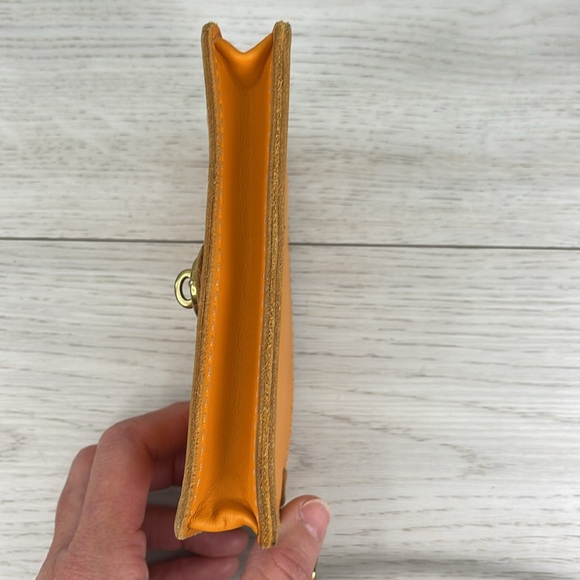 New Without Tags Fossil Leather Wristlet - Picture 5 of 5